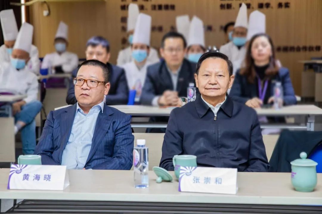 888电子集团官网 - 当先的电子科技解决规划提供商